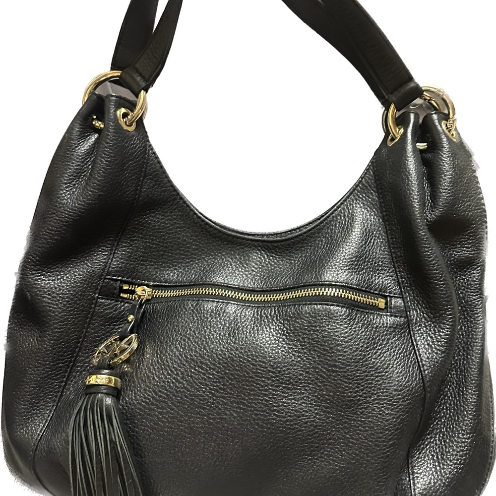 Michael Kors hobo style, leather bag in black
